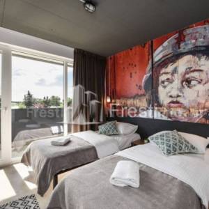 LUKSUZNA VILLA S 13 SOBA+BAZEN