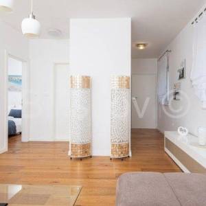 Makarska jednosoban stan 47,5 m2, parking 13,5 m2