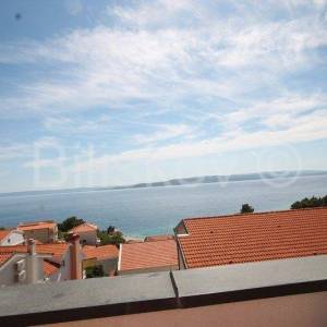 Makarska, kuća na 4 etaže, nekoliko stambenih jedinica