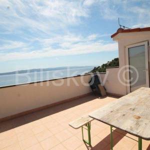 Makarska, kuća na 4 etaže, nekoliko stambenih jedinica