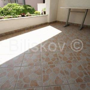 Makarska, kuća na 4 etaže, nekoliko stambenih jedinica