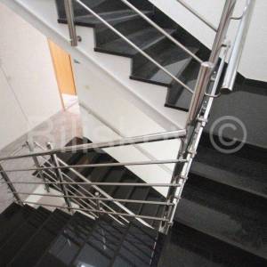 Makarska, kuća na 4 etaže, nekoliko stambenih jedinica