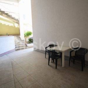 Makarska, kuća na 4 etaže, nekoliko stambenih jedinica