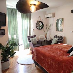 Makarska prodaja, kuća 9 stanova i projekt za 8 stanova