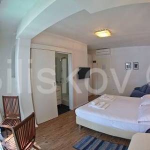 Makarska  samostojeća kuća - boutique hotel