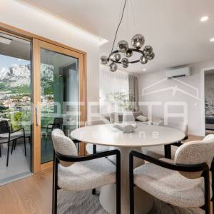 Makarska - useljivi stanovi - vrhunska arhitektura i materijali