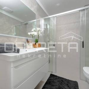 Makarska - useljivi stanovi - vrhunska arhitektura i materijali