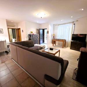 Malinska, namješten apartman u prizemlju!