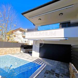 Malinska, namještena kuća s grijanim bazenom!