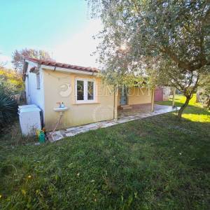 Malinska, okolica, samostojeća kuća za renovaciju!