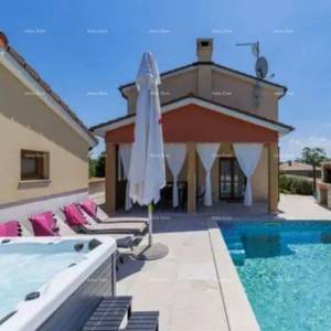 MARČANA - Prodaje se kuća sa grijanim bazenom i jakuzzijem