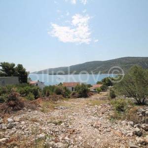 Marina, građ.zemlj.817m2 s ishod.lok.dozvolom za villu