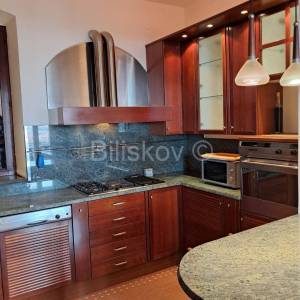 Marjan Split dugoročan najam parking