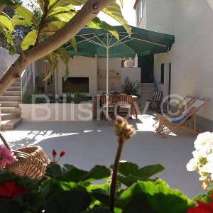 Marušići, apartmanska kuća 