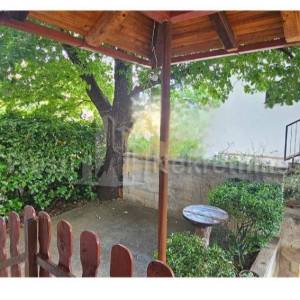 MASLENICA - ATRAKTIVNA APARTMANSKA KUĆA 100m OD PLAŽE