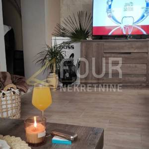 Matulji, Jušići, 2s+db, 59.85m2, terasa