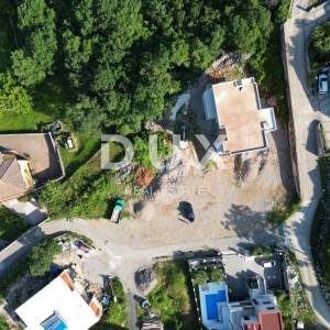 MATULJI, KASTAV, RUBEŠI- zgrada u izgradnji 600m2 sa 3 prostrana stana s panoramskim pogledom na more i podzemnom garažom + oko...