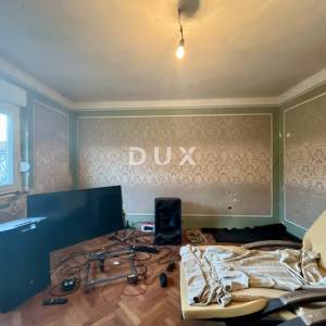 MATULJI - Kuća s potencijalom!