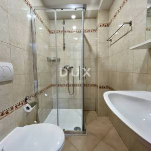 MATULJI, MIHOTIĆI - Stan za 3 radnika, prostran i funkcionalan