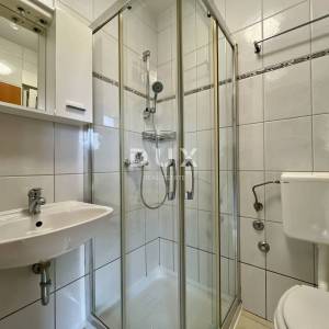 MATULJI, MIHOTIĆI - Stan za 3 radnika, prostran i funkcionalan