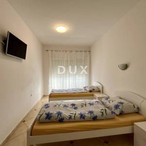 MATULJI, MIHOTIĆI - Stan za 5 radnika, prostran i funkcionalan