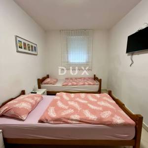 MATULJI, MIHOTIĆI - Stan za 6 radnika, prostran i funkcionalan