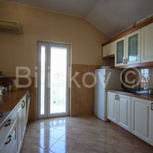 Medići, poslovno stambeni objekt