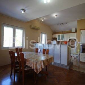 Medići, poslovno stambeni objekt