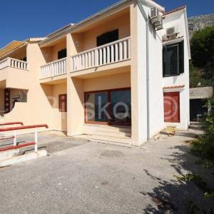 Medići, poslovno stambeni objekt