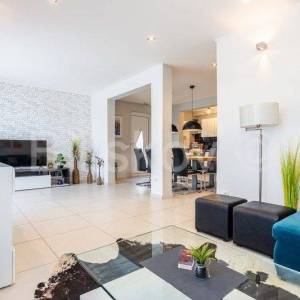 Medići, vila s bazenom i pogledom na more