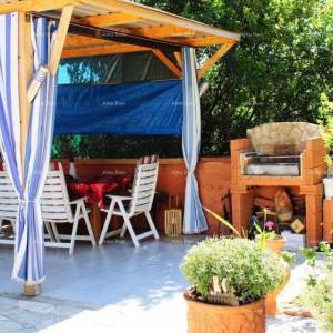 MEDULIN – AUTENTIČNA ISTARSKA KUĆA (KAŽUN) SA VRTOM, 600 M OD MORA