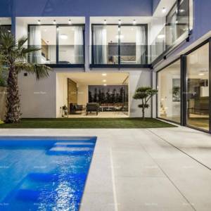 Medulin! Moderna vila.