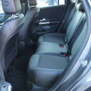 Mercedes-Benz GLA 200d AUTOMATIK *LED, NAVIGACIJA, KAMERA*