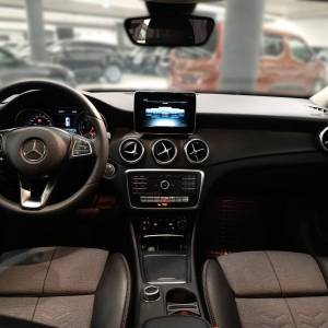 Mercedes-Benz GLA 200D