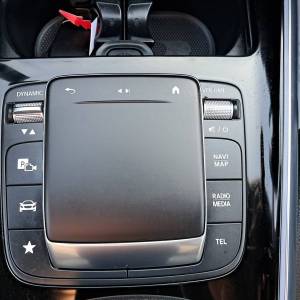 Mercedes-Benz GLA 200D 