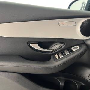 Mercedes-Benz GLC 220D 4 MATIC