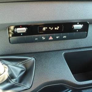 Mercedes-Benz Sprinter 415CDi KUTIJA UTOVARNA RAMPA