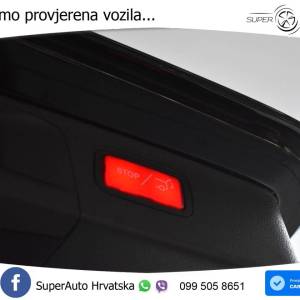 Mercedes E 300e T Aut. 2xAMG Line 320 KS, LED+KAM+GR SJED+PANO+VIRT