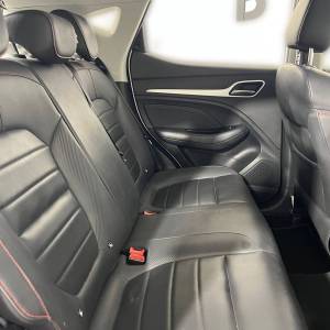 MG ZS LUXURY 1.0T AT 111 KS