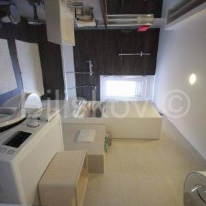  Mimice dvosoban stan, pogled na more, parking u garaži