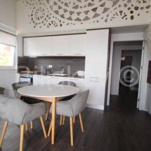  Mimice dvosoban stan, pogled na more, parking u garaži