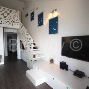  Mimice dvosoban stan, pogled na more, parking u garaži