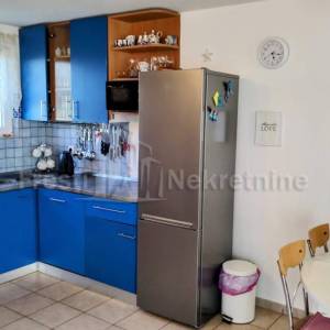 Moderan apartman s galerijom u Zatonu - Nin