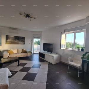 Moderan i prostran stan s pogledom na more – Ližnjan, 87,48 m²