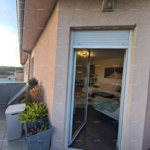 Moderan i prostran stan s pogledom na more – Ližnjan, 87,48 m²