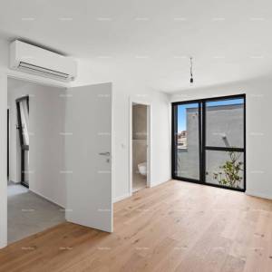 Moderni stan s parkirnim mjestom u novom rezidencijalnom kompleksu, Novigrad!