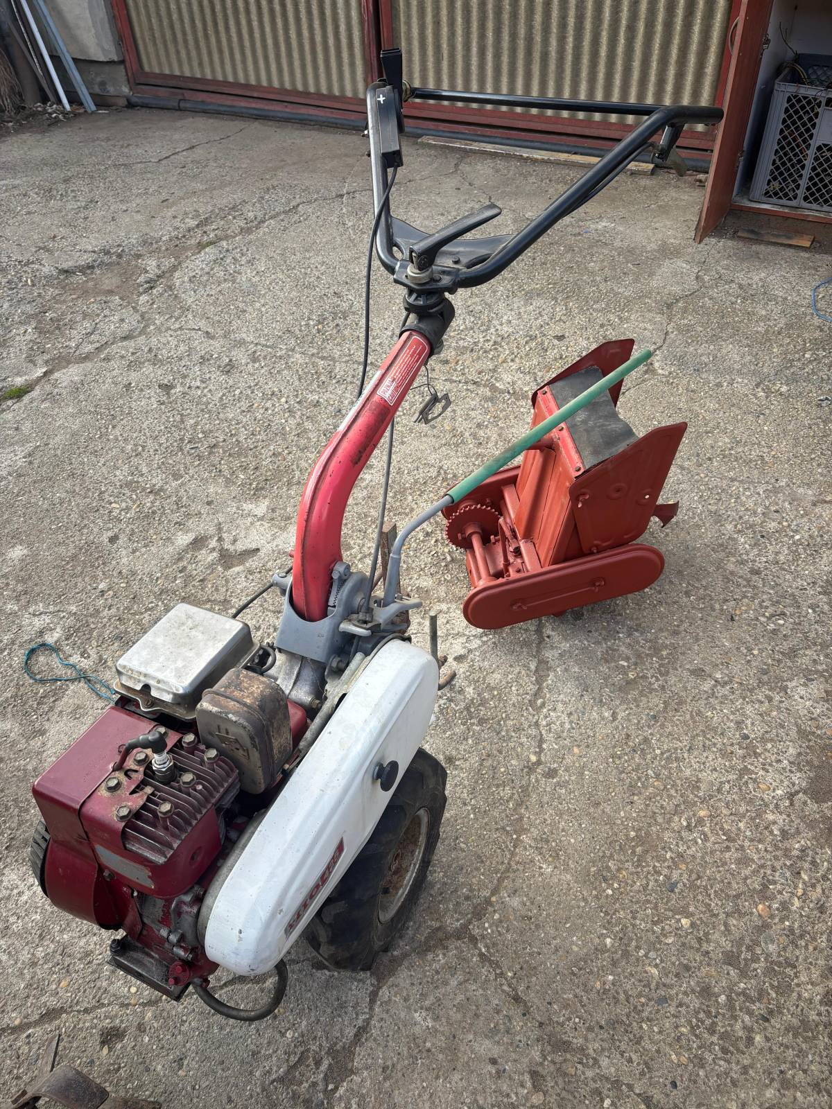 Moto kultivator Mio standard 425