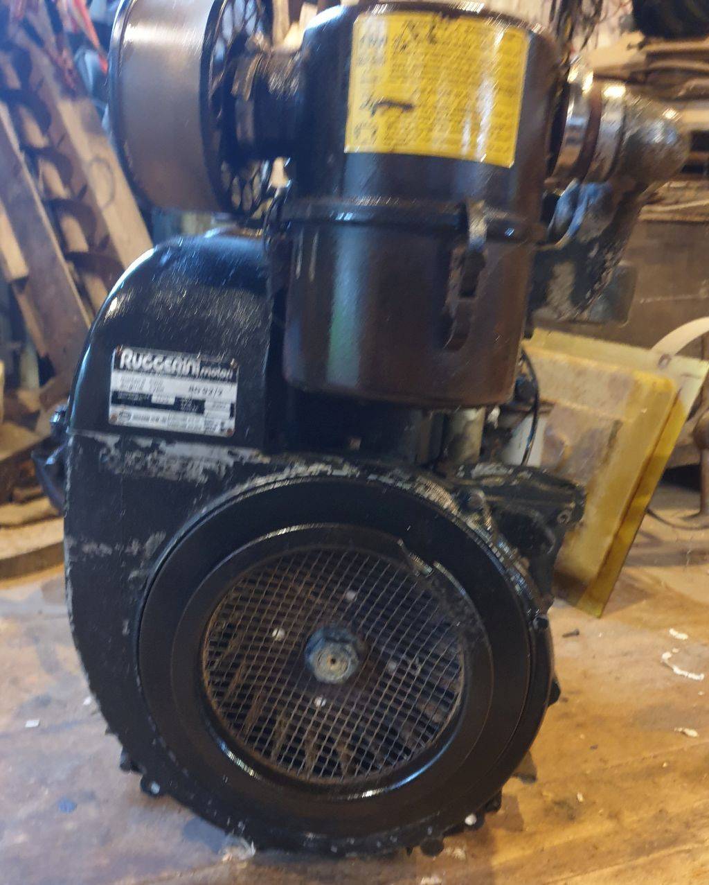 Motor 30ks za traktor