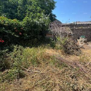 Na prodaju: Autentična kamena kuća s dvorištem – Vodnjan.