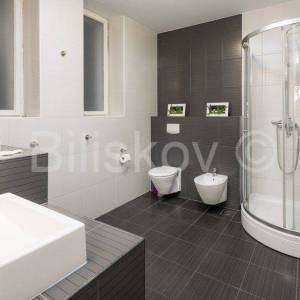 Najam do sezone Špinut Split 1 soba